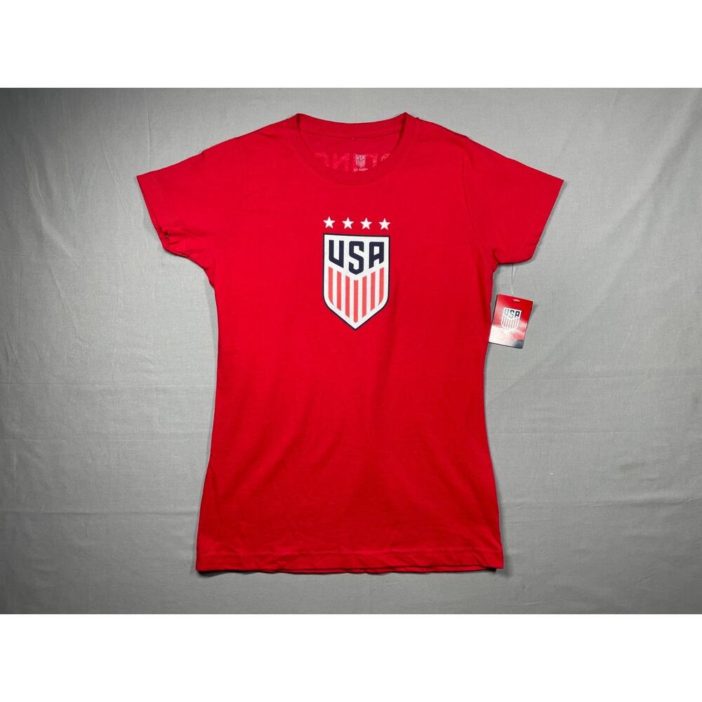 US Soccer Men's T-Shirt Red Rapinoe 15 Graphic Tee Short Sleeve Crew Neck, Small